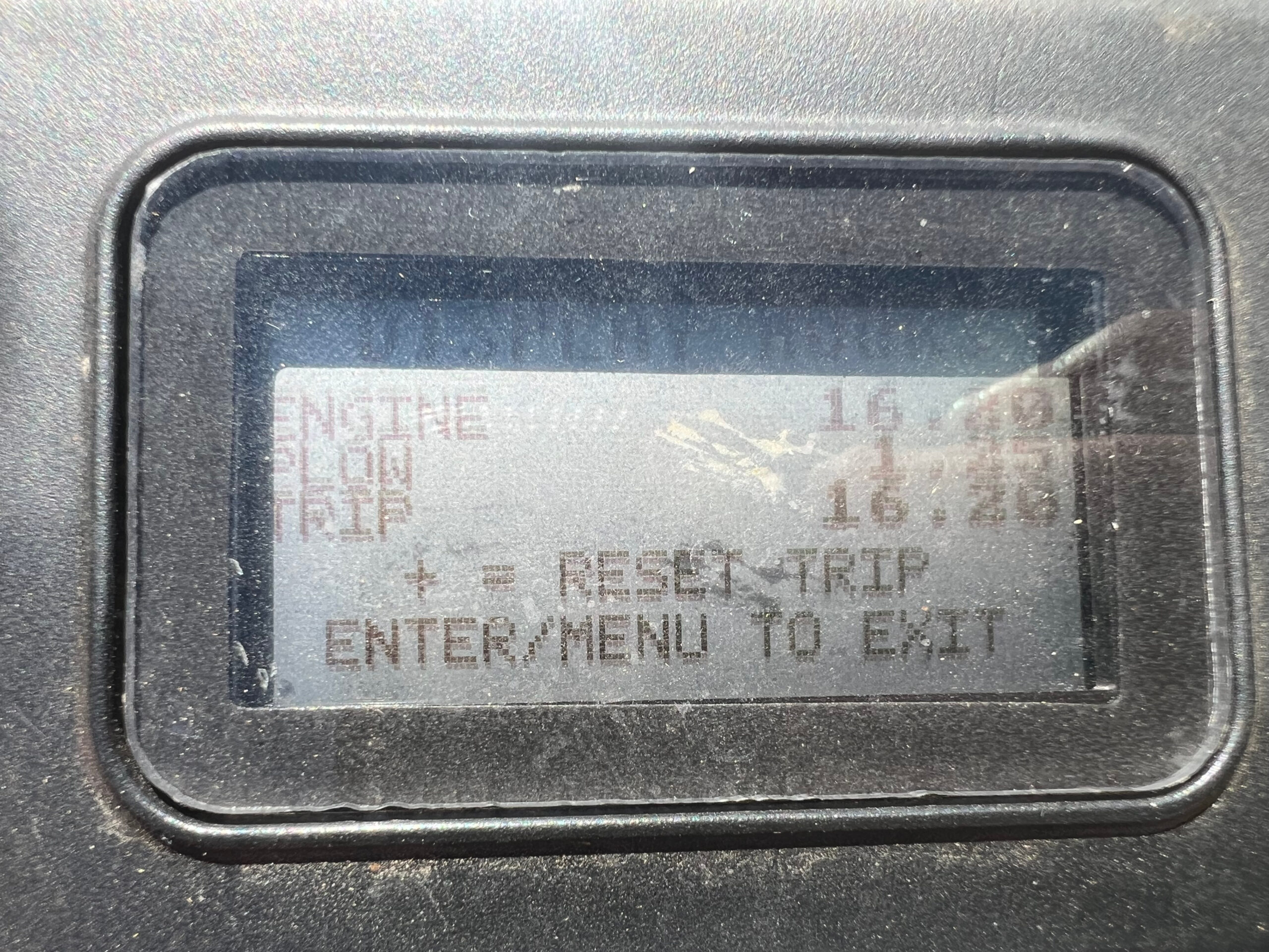 Used Vermeer SPX25 Vibratory Drop Plow – Remote Control – Kohler Command PRO ECH740 25 HP - Image 9